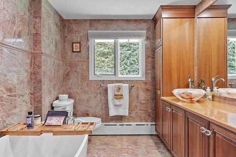 4 Montclair Dr, Worcester, MA 01609 photo 24