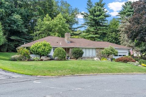 4 Montclair Dr, Worcester, MA 01609 photo 1