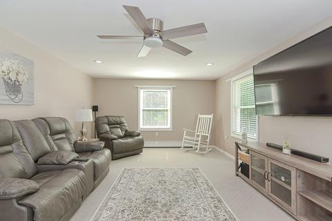 186 Forest St, Raynham, MA 02767 photo 13