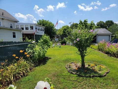 28 Pulaski St, Ware, MA 01082 photo 6