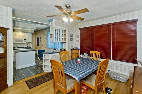 751 Saint James Ave, Springfield, MA 01104 photo 12