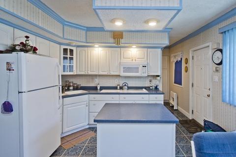 751 Saint James Ave, Springfield, MA 01104 photo 6