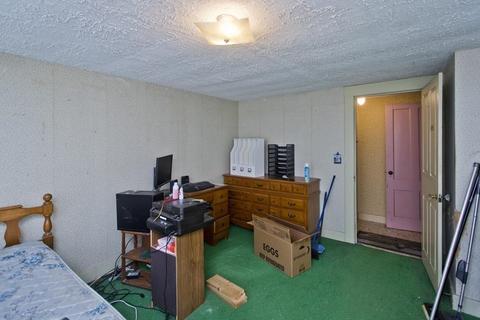 751 Saint James Ave, Springfield, MA 01104 photo 29
