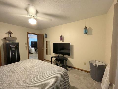 74 Grattan St, Chicopee, MA 01020 photo 27