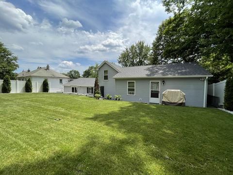 74 Grattan St, Chicopee, MA 01020 photo 6