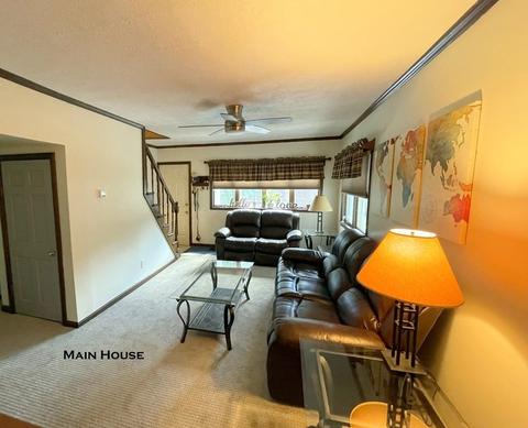 74 Grattan St, Chicopee, MA 01020 photo 9