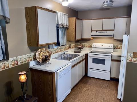 195 Crescent St #1, Fall River, MA 02720 photo 3