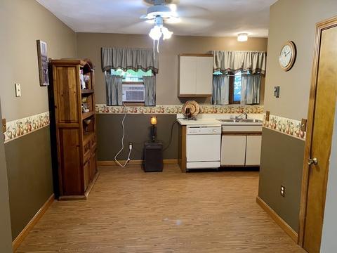 195 Crescent St #1, Fall River, MA 02720 photo 4