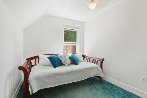 27 Haskell St, Gloucester, MA 01930 photo 32