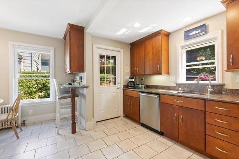 27 Haskell St, Gloucester, MA 01930 photo 17