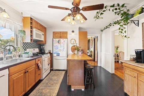 27 Harrison Ave #2, Gloucester, MA 01930 photo 11