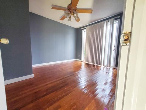 112 Quaker Rd, Springfield, MA 01118 photo 3