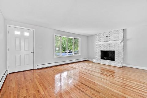 33 Holt Rd, Ashburnham, MA 01430 photo 6