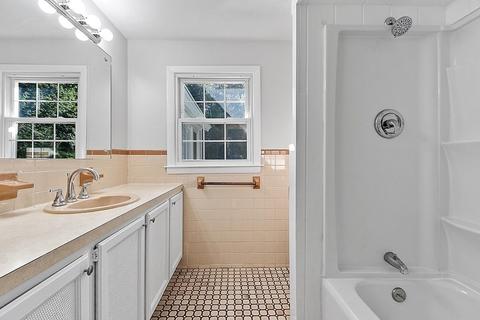 33 Holt Rd, Ashburnham, MA 01430 photo 16