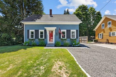 5 Maple, Bellingham, MA 02019 photo 1