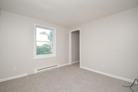 129 Temby St, Springfield, MA 01119 photo 16