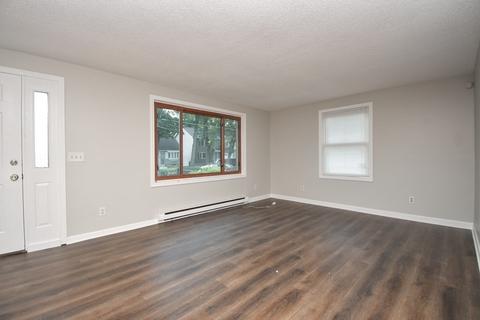 129 Temby St, Springfield, MA 01119 photo 8