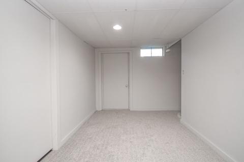 129 Temby St, Springfield, MA 01119 photo 21