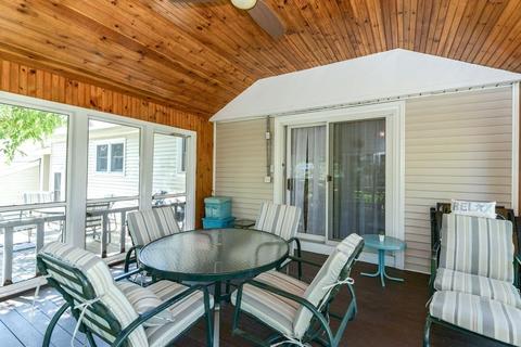 51 Pickwick Rd, Marblehead, MA 01945 photo 25