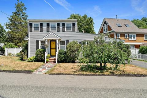 58 Arlington Rd, Dedham, MA 02026 photo 2