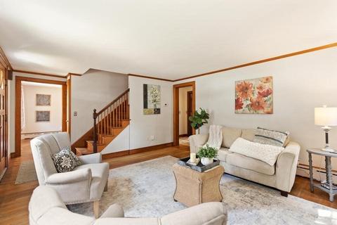 155 South St, Reading, MA 01867 photo 10