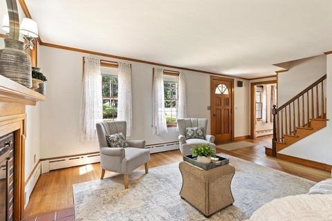 155 South St, Reading, MA 01867 photo 8