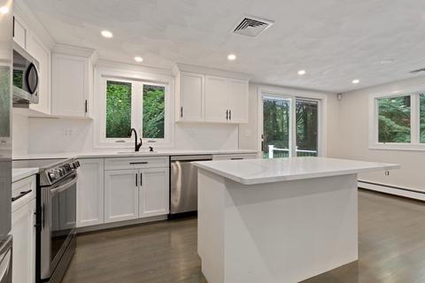 1498 Main St, Reading, MA 01867 photo 15
