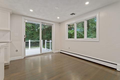 1498 Main St, Reading, MA 01867 photo 11