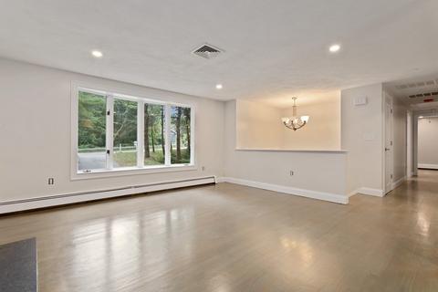 1498 Main St, Reading, MA 01867 photo 10