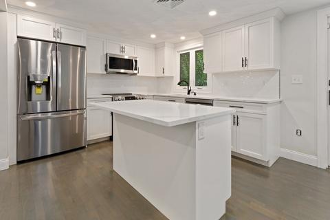 1498 Main St, Reading, MA 01867 photo 2