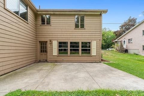 911 Main St, Reading, MA 01867 photo 39
