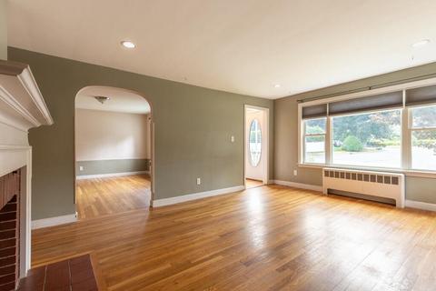70 Forest St, Worcester, MA 01609 photo 6
