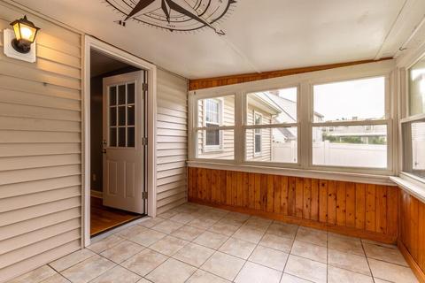 70 Forest St, Worcester, MA 01609 photo 19