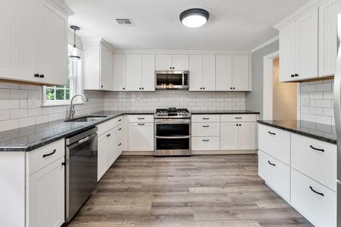 171 David Rd, Franklin, MA 02038 photo 2