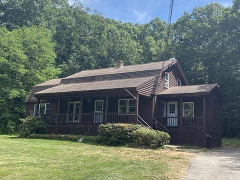 3 Howe Rd, Spencer, MA 01562 photo 2