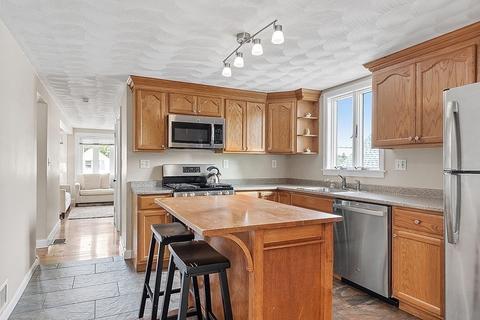 22 Parkview Rd, Everett, MA 02149 photo 11