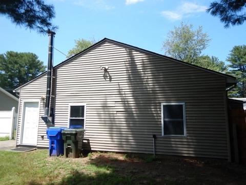 23 Vincent St, Springfield, MA 01129 photo 4