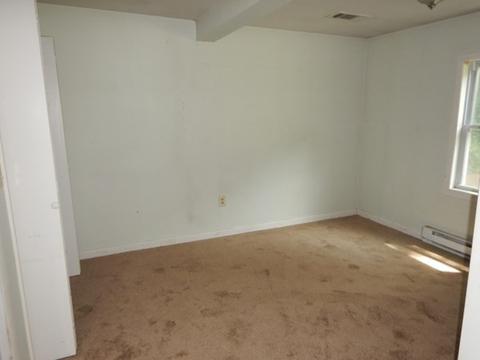 23 Vincent St, Springfield, MA 01129 photo 11