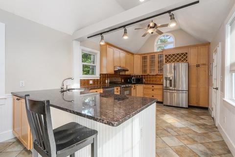 236 Central St, Framingham, MA 01701 photo 5