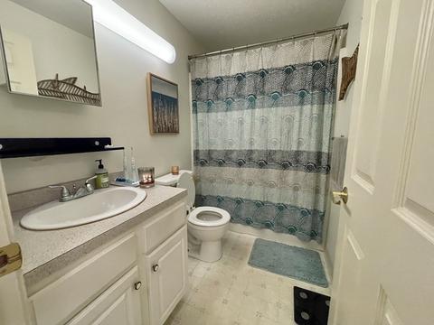 2 Ocean Ave #2F, Gloucester, MA 01930 photo 7