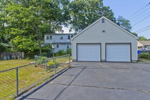 42 Rollins St, Springfield, MA 01109 photo 2