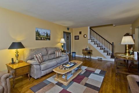 42 Rollins St, Springfield, MA 01109 photo 10