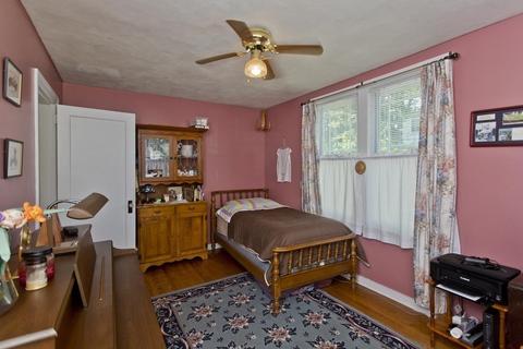 42 Rollins St, Springfield, MA 01109 photo 14