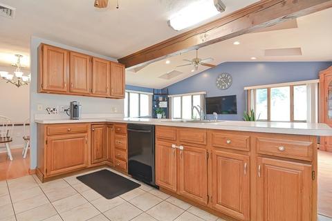 2 Temi Rd, Framingham, MA 01701 photo 6