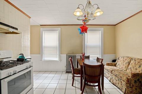 7 Blanche St, Worcester, MA 01604 photo 5