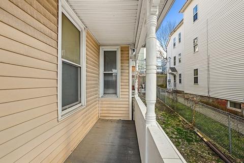 7 Blanche St, Worcester, MA 01604 photo 3