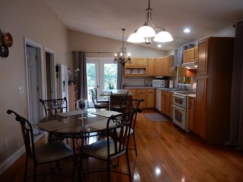 93 Apple Creek Ln, Fall River, MA 02720 photo 16