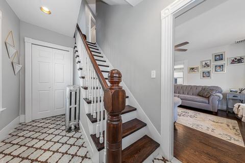 11 Madison Ave, Gloucester, MA 01930 photo 5