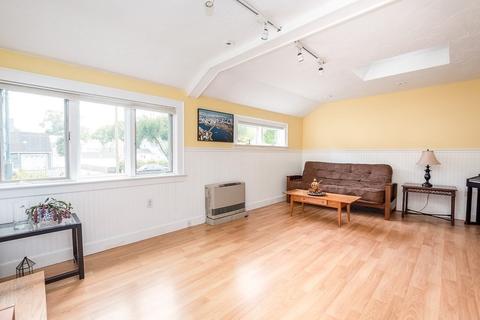 14 Edison Ave, Dedham, MA 02026 photo 17