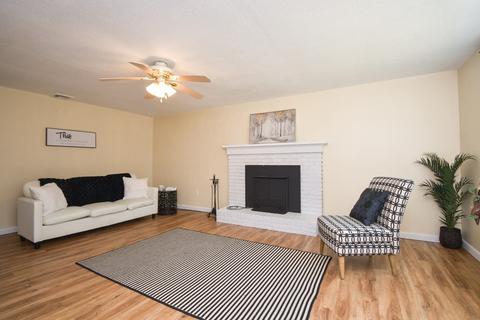 10 Pinebrook Dr, Easthampton, MA 01027 photo 10